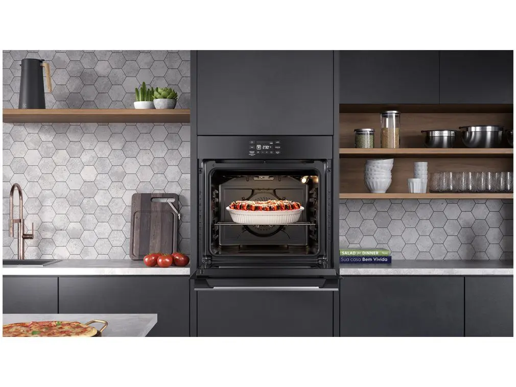 Forno Elétrico de Embutir Electrolux Multifuncional 80L Preto Experience OE8EA 110/220V - Imagem 4