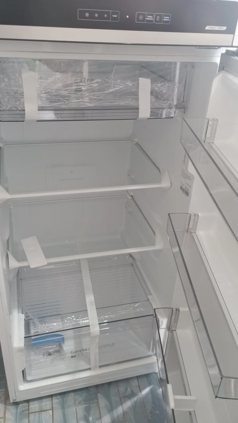 Geladeira/Refrigerador Midea Frost Free Duplex Branco 394L RT533 110/220V - Imagem 2